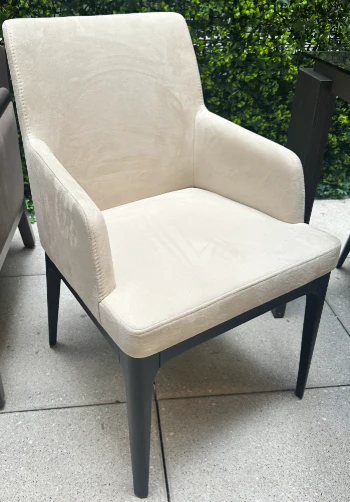 ARMADA SLIM CHAIR - OUTLET