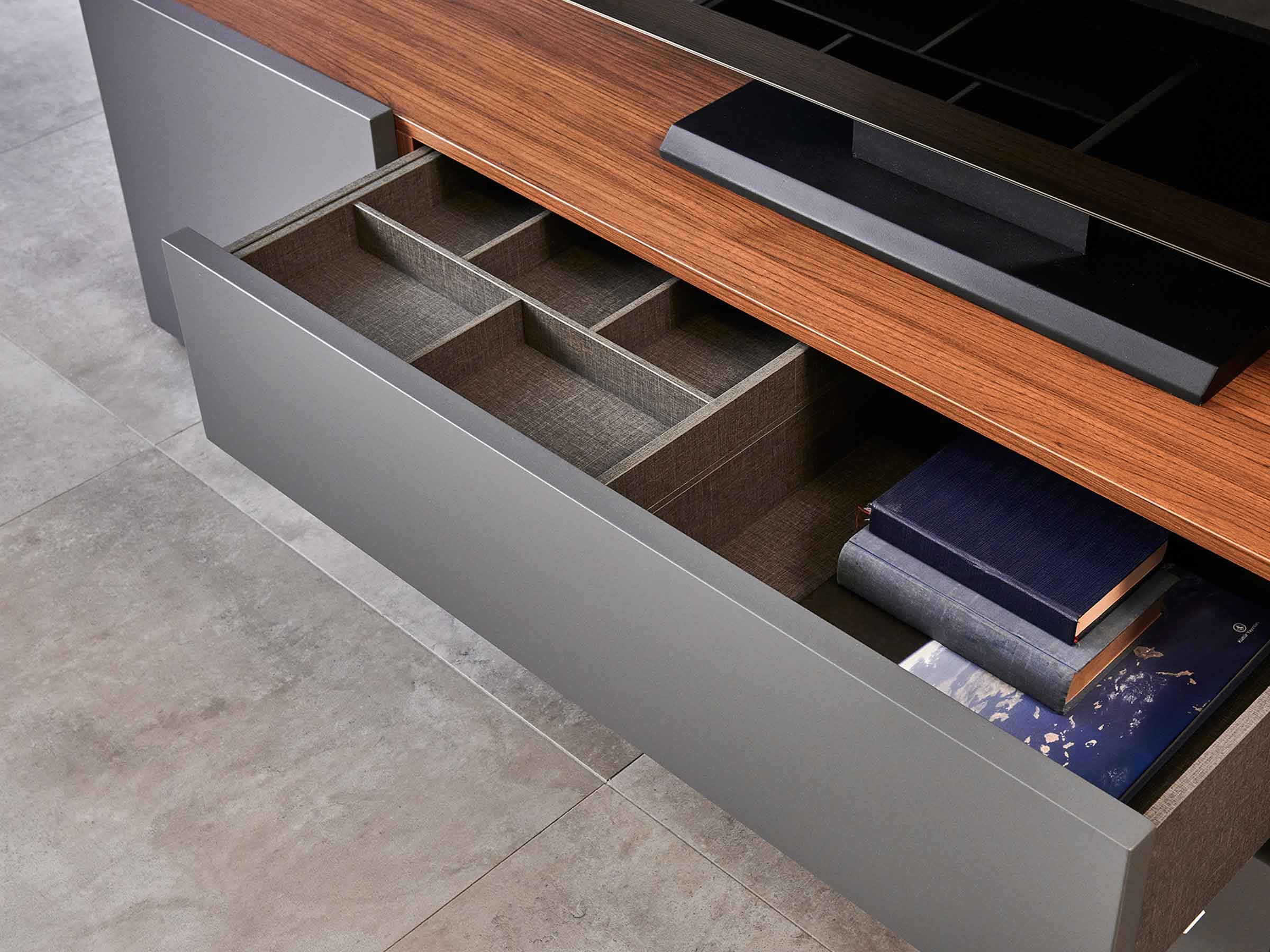Leona Tv Bench - Image 6
