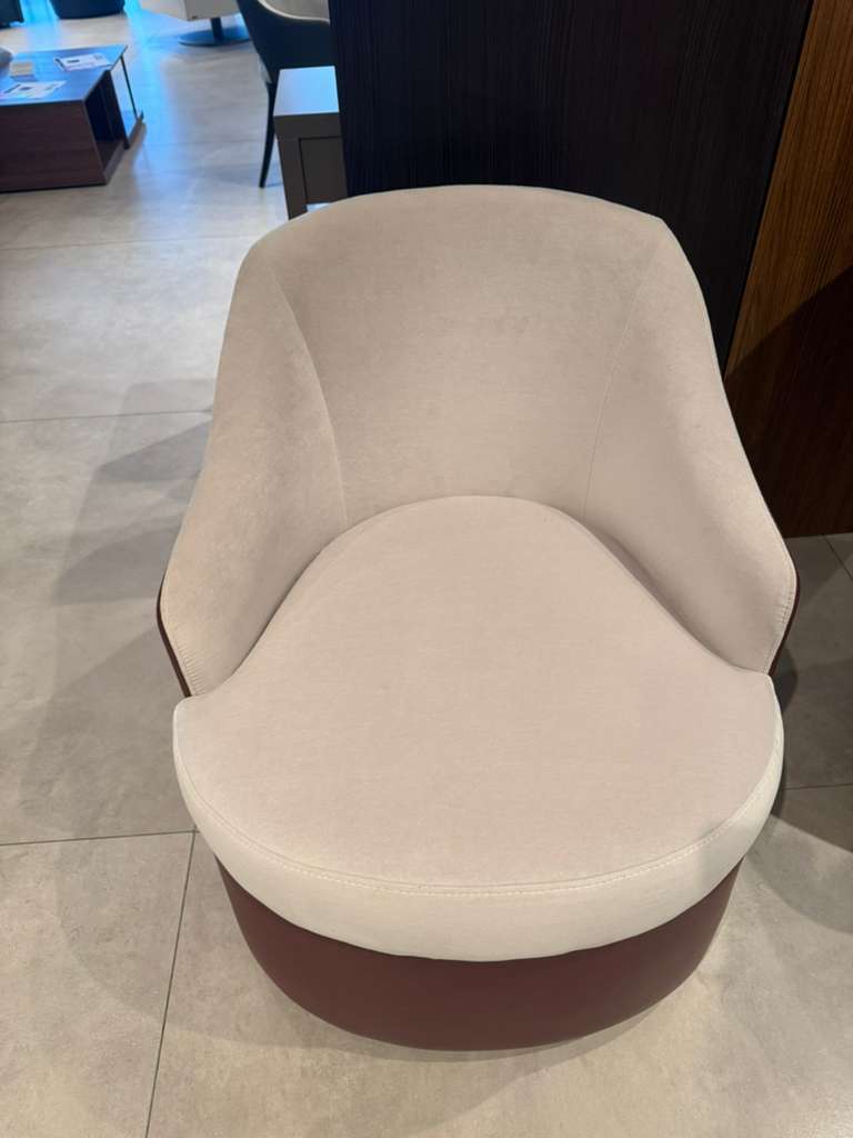 Tolina Armchair - OUTLET - Image 2